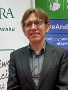 dr Piotr Nowacki 